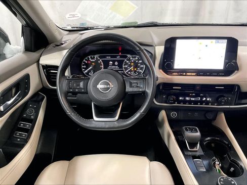 Certified 2023 Nissan Rogue SL w/ SL Premium Package image 17