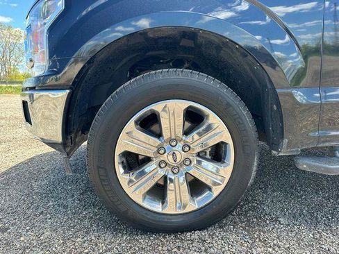 Used 2019 Ford F150 XLT w/ Equipment Group 302A Luxury AWD/4WD image 9