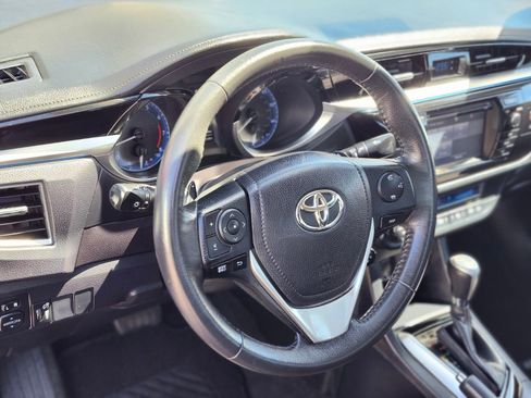 Used 2016 Toyota Corolla S FWD image 19