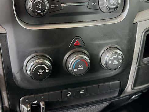 Used 2016 RAM 1500 Express image 16