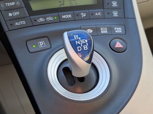 Used 2010 Toyota Prius Two image 30