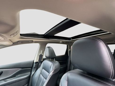 Used 2020 Nissan Murano SL w/ Moonroof Package image 25
