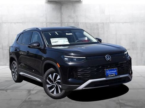 New 2026 Volkswagen Tiguan S AWD/4WD image 2