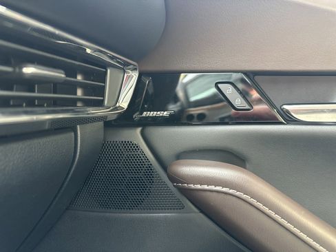 Used 2025 MAZDA CX-30 AWD 2.5 S w/ Premium Package image 19