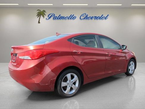 Used 2013 Hyundai Elantra GLS FWD image 3