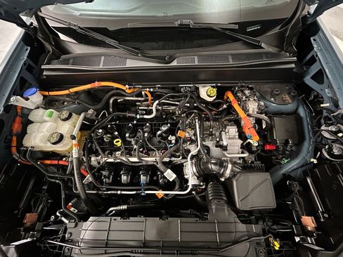 Used 2023 Ford Maverick XLT image 21