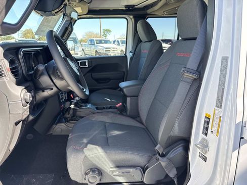 New 2026 Jeep Gladiator Rubicon w/ Steel Power Dome Hood Package image 8