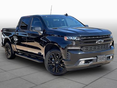 Used 2022 Chevrolet Silverado 1500 RST w/ Convenience Package II AWD/4WD image 4