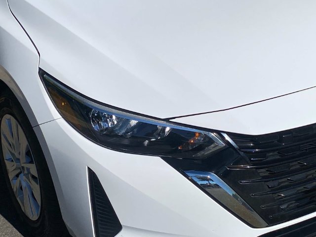 Used 2024 Nissan Sentra S FWD image 4