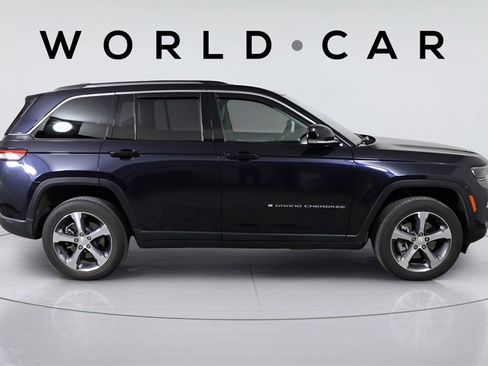 Used 2022 Jeep Grand Cherokee Limited 4xe image 8