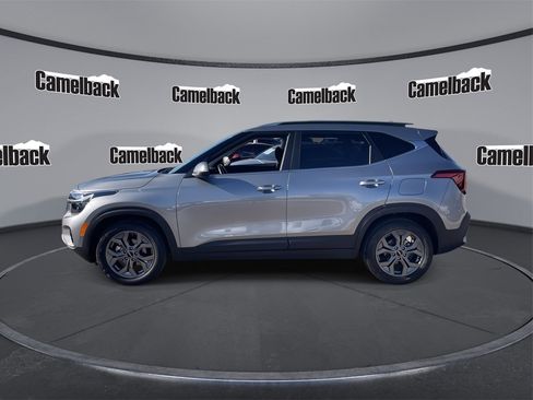 Certified 2024 Kia Seltos S image 4
