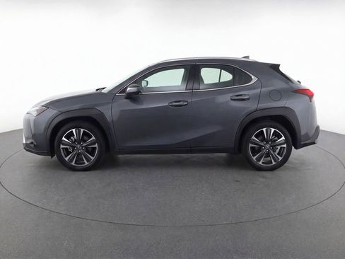 Used 2022 Lexus UX 200 w/ Accessory Package (Z1) FWD image 7