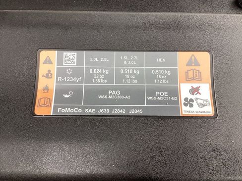 Used 2020 Ford Fusion SE FWD image 64