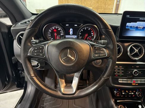 Used 2019 Mercedes-Benz CLA 250 image 11