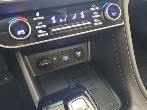 Used 2023 Hyundai Sonata Limited FWD image 18
