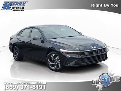 Used 2025 Hyundai Elantra SEL