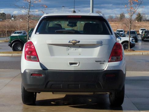 Used 2016 Chevrolet Trax LS image 7
