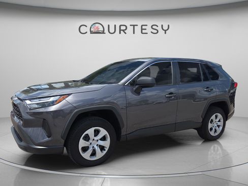 Certified 2025 Toyota RAV4 LE FWD image 1