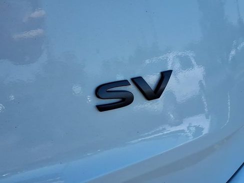 Used 2024 Nissan Rogue SV FWD image 24