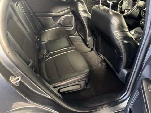 Used 2025 Ford Escape ST-Line Select AWD/4WD image 8