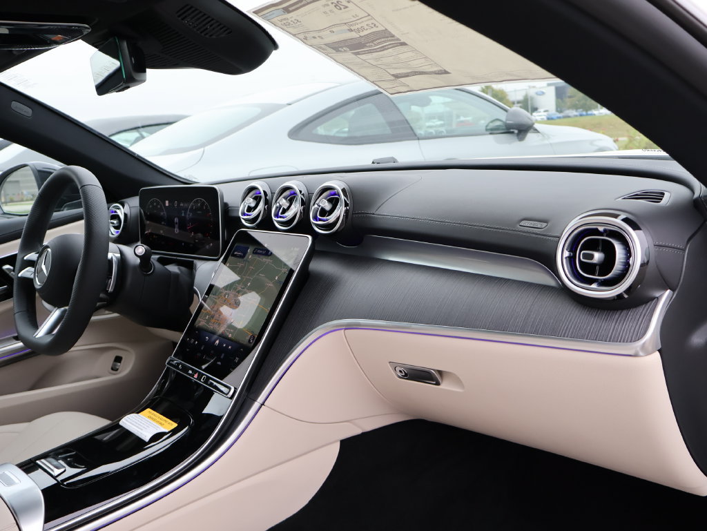 New 2027 Mercedes-Benz CLE 450 4MATIC Coupe image 9