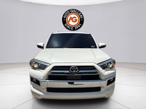 Used 2021 Toyota 4Runner Limited AWD/4WD image 8