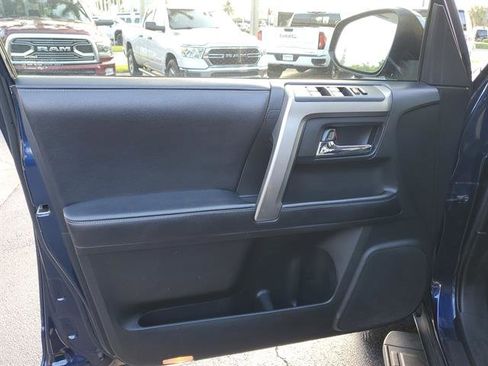 Used 2018 Toyota 4Runner SR5 Premium image 49