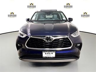 Used 2023 Toyota Highlander L video 2