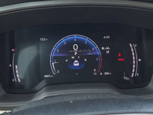 Used 2026 Toyota Corolla Cross LE FWD image 16
