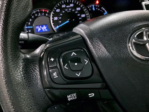 Used 2015 Toyota Camry LE image 22