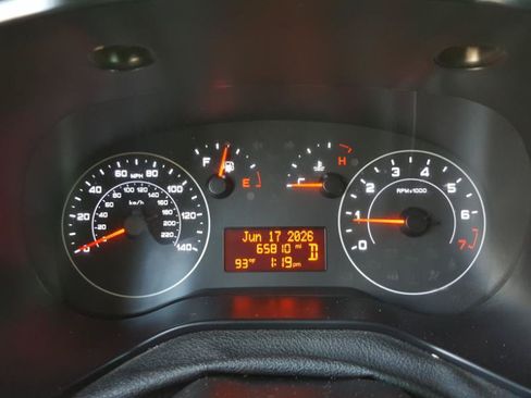 Used 2021 RAM ProMaster City Tradesman FWD image 15