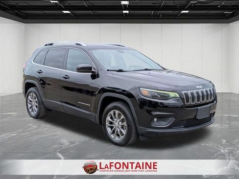 Certified 2019 Jeep Cherokee Latitude Plus w/ Cold Weather Group AWD/4WD image 7