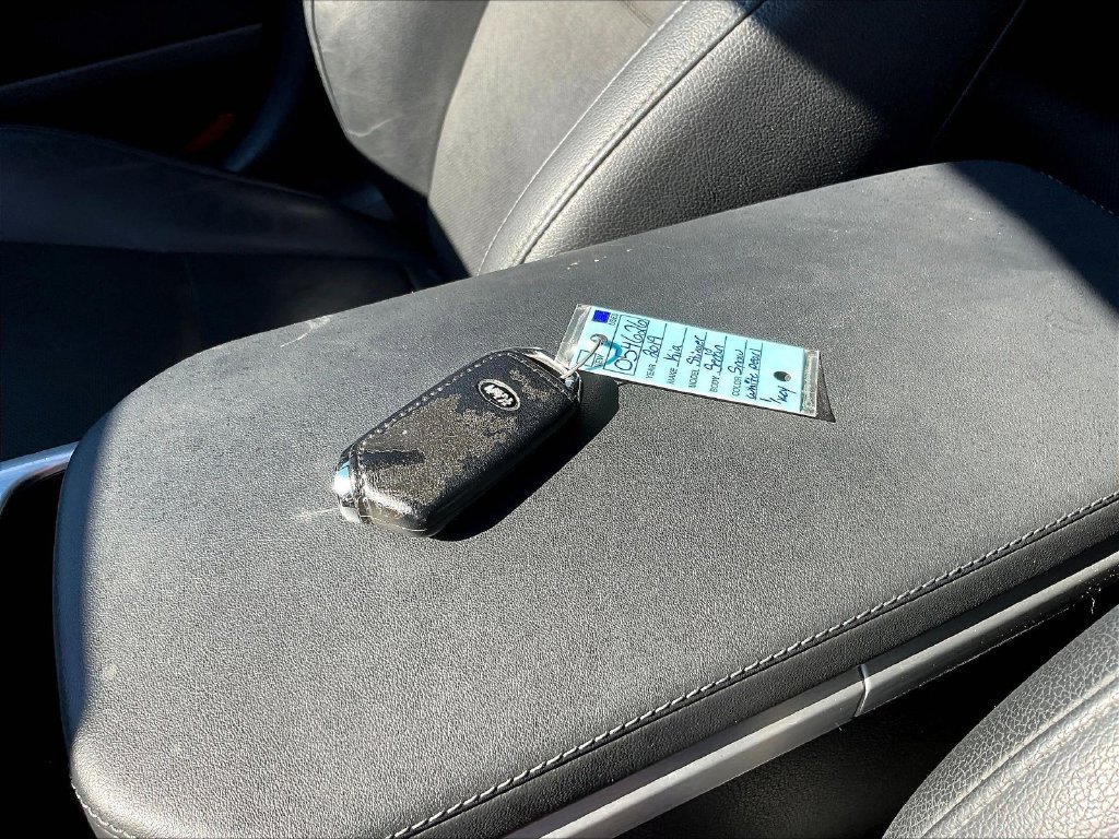 Used 2019 Kia Stinger GT1 RWD image 38
