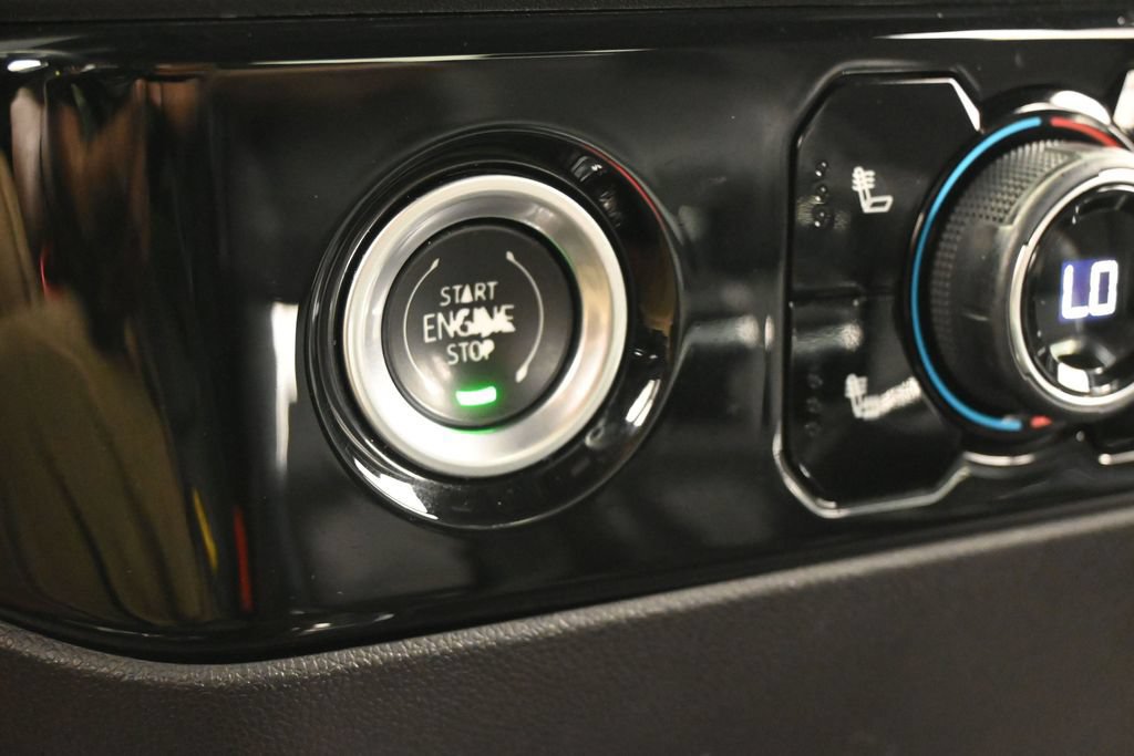 Used 2024 Chevrolet Silverado 1500 RST RWD image 21
