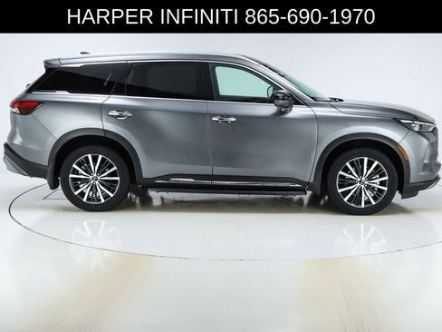 Used 2025 INFINITI QX60 Sensory w/ Vision Package AWD/4WD image 11