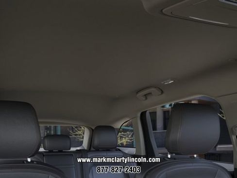 New 2026 Lincoln Nautilus Premier AWD/4WD image 22