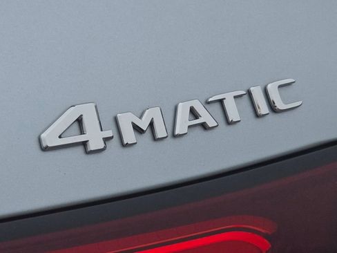 Used 2026 Mercedes-Benz GLC 300 4MATIC image 6