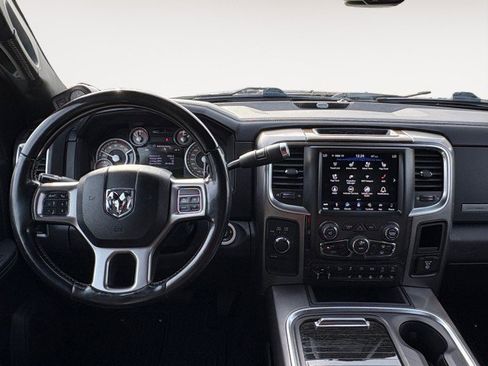 Used 2018 RAM 3500 Laramie Longhorn image 4