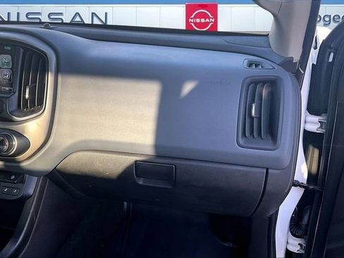 Used 2018 Chevrolet Colorado Z71 image 23