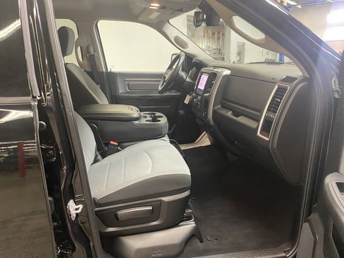 Used 2022 RAM 1500 Classic SLT w/ Electronics Group image 42