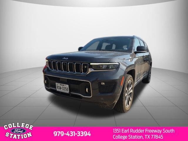 Used 2022 Jeep Grand Cherokee L Overland w/ Advanced Protech Group III AWD/4WD image 3