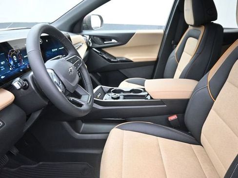 New 2026 Chevrolet Equinox ACTIV w/ Safety and Technology Package FWD image 16