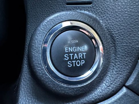 Used 2022 Subaru Outback Premium image 24