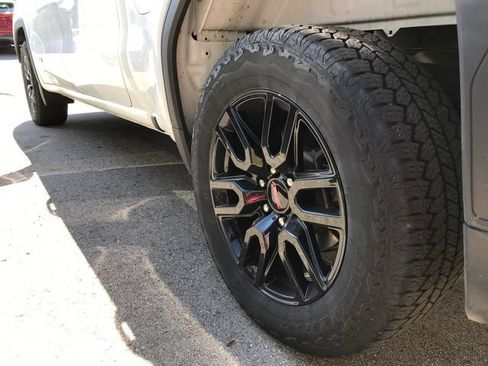 Used 2024 GMC Sierra 1500 Elevation AWD/4WD image 14