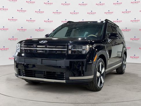 Used 2024 Hyundai Santa Fe Limited image 2