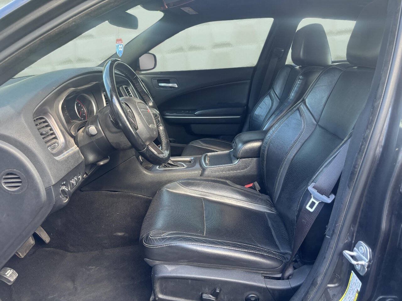 Used 2021 Dodge Charger SXT w/ Leather Interior Group RWD image 10
