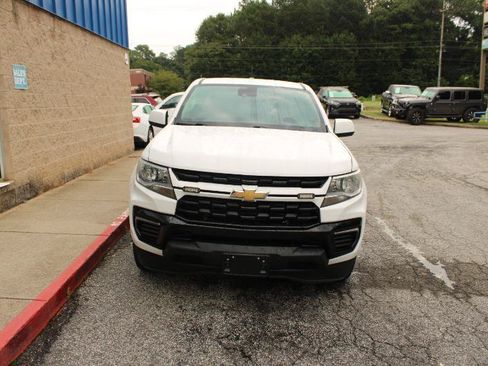 Used 2022 Chevrolet Colorado LT w/ Fleet Safety Package RWD image 2
