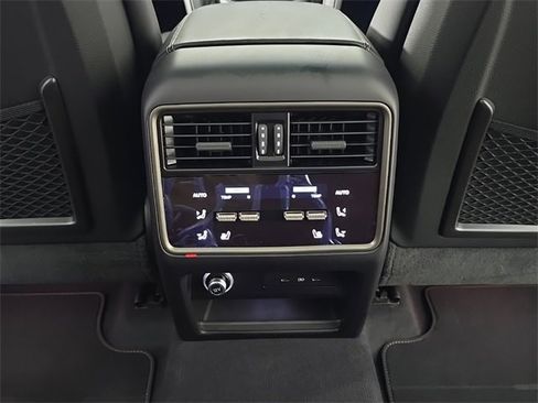New 2025 Porsche Cayenne Turbo image 26