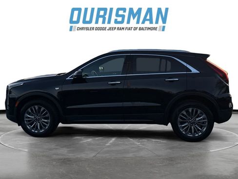 Used 2024 Cadillac XT4 Premium Luxury image 3