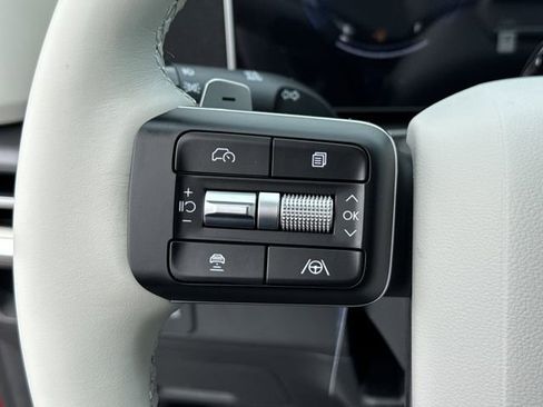 New 2026 Hyundai Santa Fe SEL FWD image 25